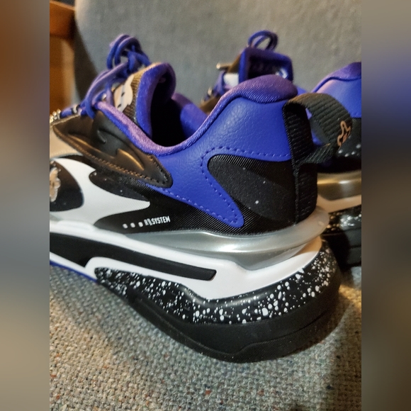 Rare "Super Mario 3D All-Star Mario Galaxy" Puma RS-Fast Size 8 Mens - Picture 5 of 10